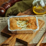 TORTA INTEGRAL DE ALHO PORÓ C/QUEIJO BRANCO