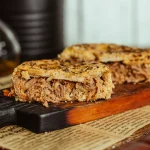 MINI TORTA (EMPADÃO) DE CARNE LOUCA INTEGRAL 120G