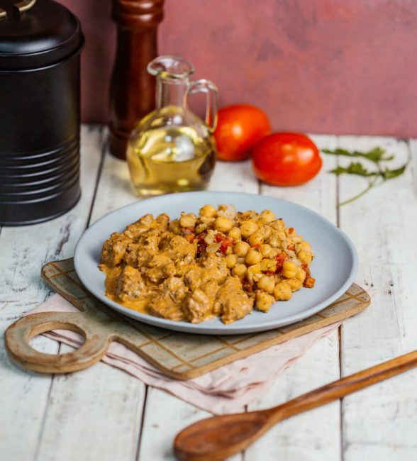 STROGONOFF DE MIGNON COM GRÃO DE BICO 250G